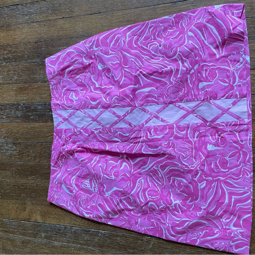 Lilly Pulitzer Pink Bubble Mini Skirt with Pleated Style